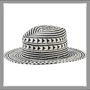 Straw Beach Hat 🏖